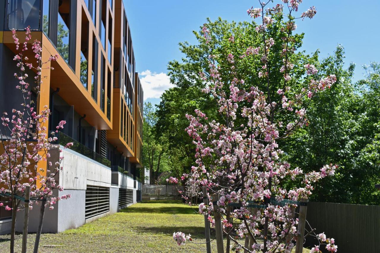 Vh Apartments Telliskivi Tallinn Buitenkant foto